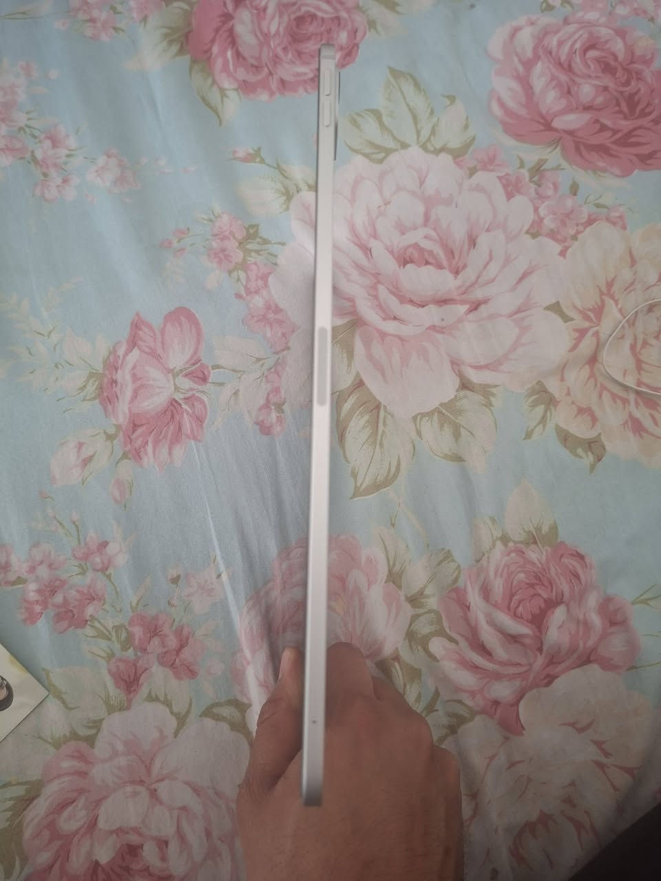 سلام عليكم..
ايباد 11برو m4 للبيع او مراوس ب m5 نضافة جهاز ١٠٠ بل ١٠٠ كارتونتة موجودة بطارية ٨٦  سعر ٩٥٠ مجال بسيط  مكاني بغداد الشعلة 
*********** وتساب
