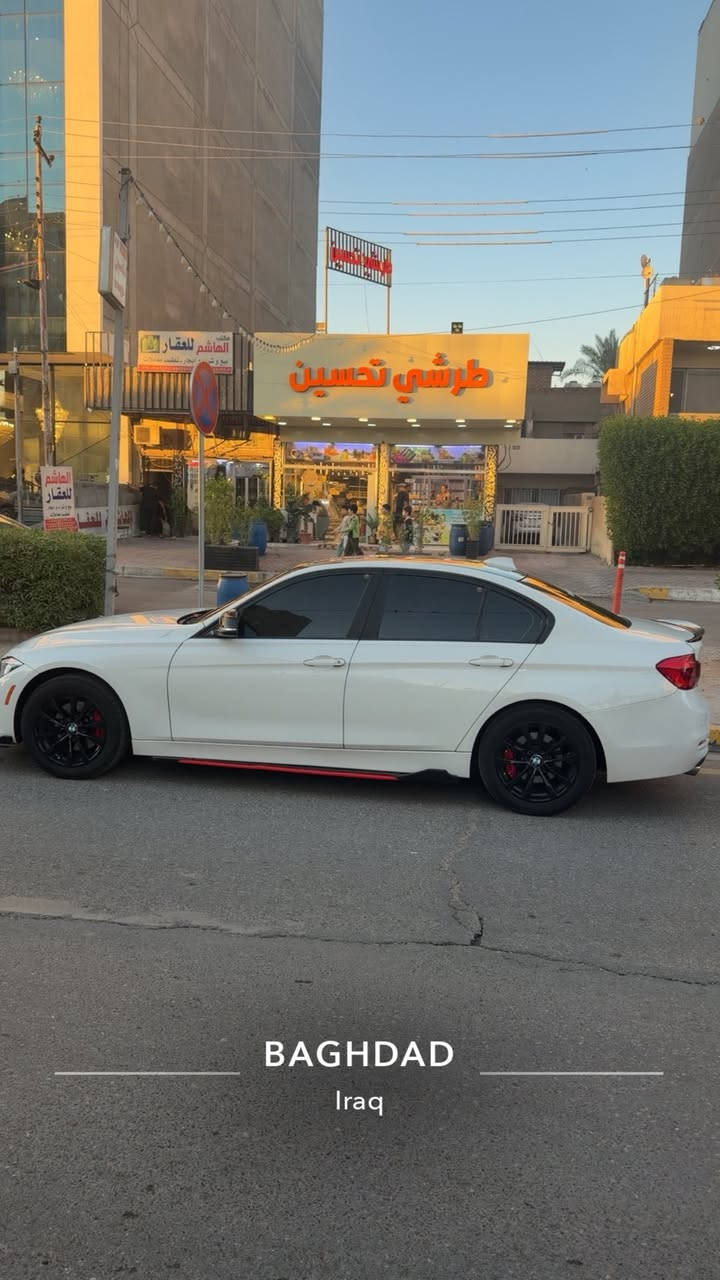 🚗 BMW 320i موديل 2017 للبيع – فرصة ما تتعوّض

السيارة نظيفة ومضمونة وتشتغل بدون أي ملاحظات.
 • الحوادث:
• أمريكا: قبق جنطة + كلير + چاملغ خلف السايق
• العراق: فقط باب خلف السايق وراجع
 • المحرك: 4 سلندر تيربو – اقتصادي وقوي
 • اللون: أبيض صدفي لامع
 • النظافة: 85%

🔧 ضمان كامل:
محرك ✔️ قير ✔️ مكينة ✔️ شاصي ✔️
الكهربائيات أصلية 100% وما ملعوب بيها
الإيرباك والكولة سليمات
البچم كبس

✨ إضافات جاهزة:
ستيرن M3 رياضي
لحيات أمامية + جانبية
دواسات + سبايدر
كتاب تضليل لكل السيارة

📌 السيارة كاملة من كل النواحي – تركب وتمشي فورًا
ما تحتاج فلس واح
***********
