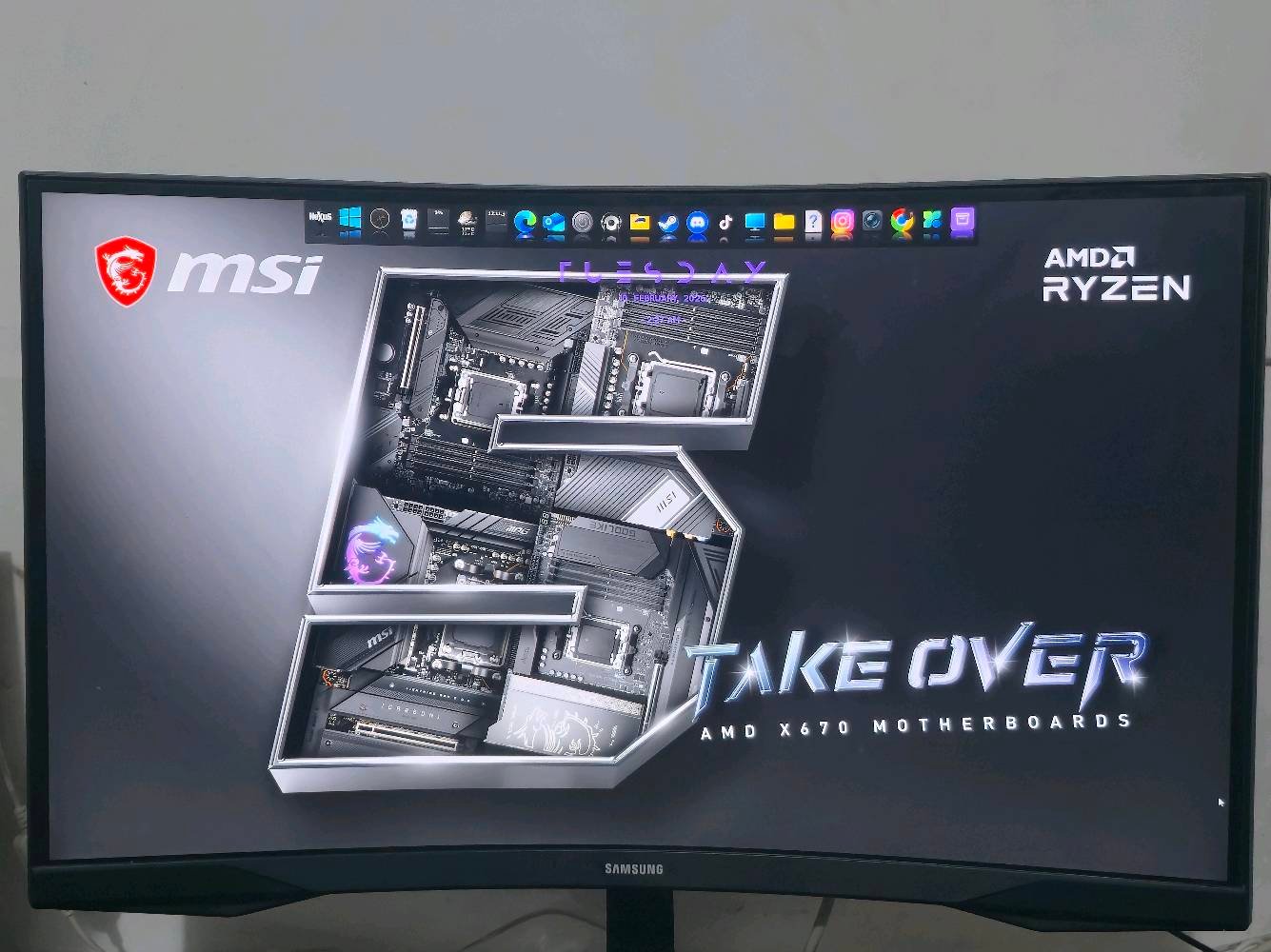 PC Gaming شبه جديد للبيع – استخدام 5 أشهر فقط
استخدام كلش بسيط الله شاهد لعبت بي العاب قصص بس كمبيوتر قوي استخدام شخصي خفيف 5 أشهر فقط، نظيف جداً وما عليه ضغط، جاهز للألعاب الثقيلة بدون مشاكل.
المواصفات:
• CPU: AMD Ryzen 5 5600X
• GPU: RX 6700 XT
• RAM: T-Force 32GB (16×2)
• Storage: Lexar SSD 1TB
• Cooling: تبريد مائي LS720 SE DIGITAL
• Motherboard: MSI PRO B550M-P GEN3
• PSU: 650W
• Case: Antec
الملحقات:
• ماوس Logitech G304
• كيبورد Machenike K500-B61
الشاشة: Samsung G5 Curved 144Hz
الاستخدام: 5 أشهر فقط
الحالة: ممتازة
السبب: عدم الحاجة 
السعر:  مليون و 650 
المكان: كربلاء ويوجد توصيل لكل المحافضات
التواصل: ***********/***********
البيع كامل فقط – الجاد يتواصل.
ضمان ومكفول وتفحصة براحتك وين متريد 
مع جزيل الشكر
