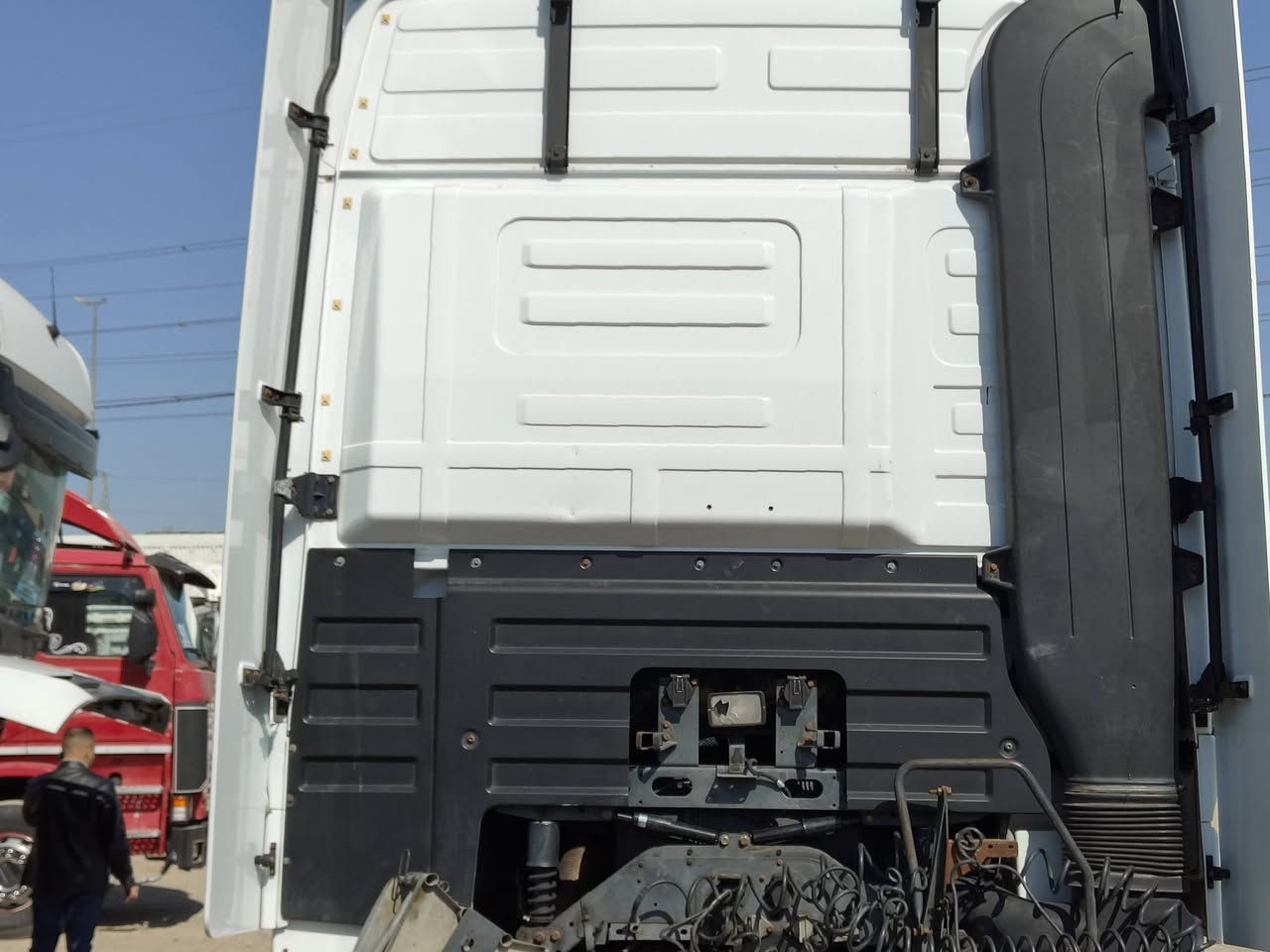 السلام عليكم 
للبيع اكتروس موديل 2008 حجم 1846
سيارة رقم أربيل قمارة مبدل شرط تحويل 
عرجة12نمرة سعر 270 بيهة مجال عنوان موصل 
رقم الهاتف ***********
