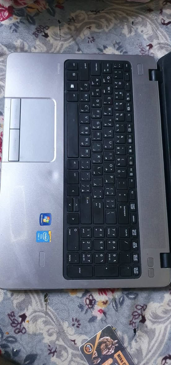 حاسبه لابتوب الجيل الرابع
رام 8G 
هارد 1تيرا 
وندوز 10 
نظامه الاصلي 
بيةعطل ايسي شحن بيع على وضعه


**إذا كنت صاحب هذا الإعلان وتريد حذفه لأي سبب، رجاءا أرسل رسالة إلى الدعم الفني**