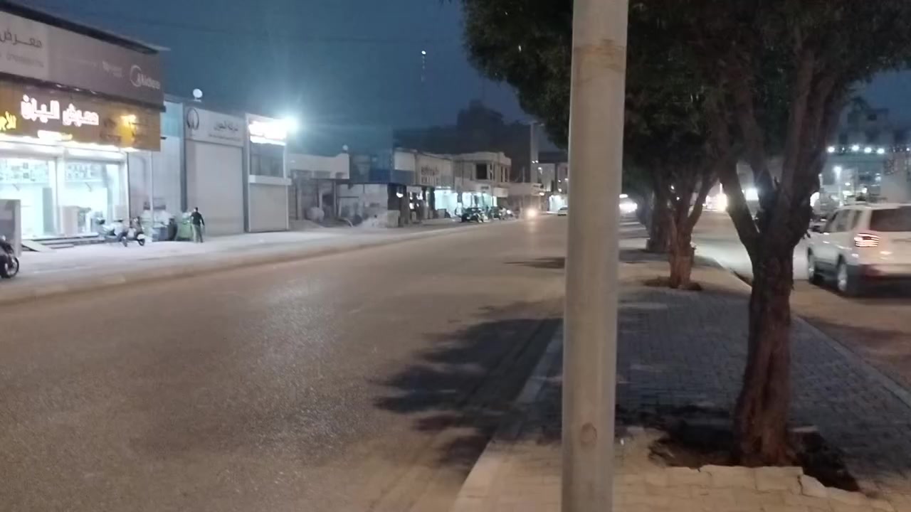 يعلن مكتب النورس عن وجود قطعه تجاريه للبيع 
شارع 40
مساحته 250 م
طابو زراعي سند 25 تحويل بأسم الشخص مباشر
الوجه 10 م
النزال 25 م
للتواصل زيارة مكتبنا مكتب النورس مجاور مرطبات ادريم أو الاتصال ***********
