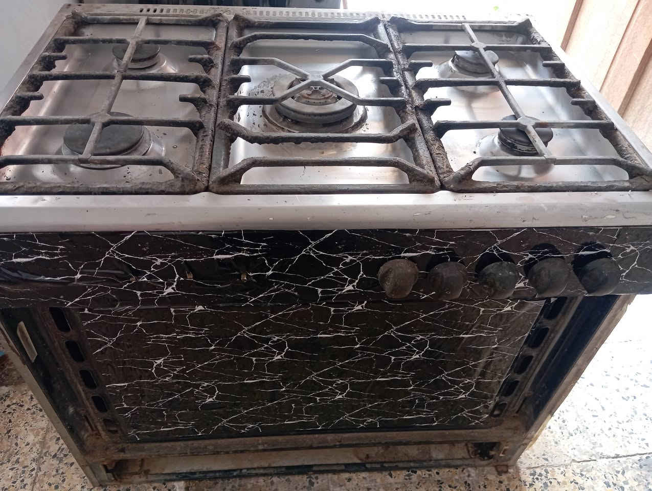 طباخ ابو الفرن ١٥٠ طباخ بدون فرن ٦٠ بيهن مجال


**إذا كنت صاحب هذا الإعلان وتريد حذفه لأي سبب، رجاءا أرسل رسالة إلى الدعم الفني**