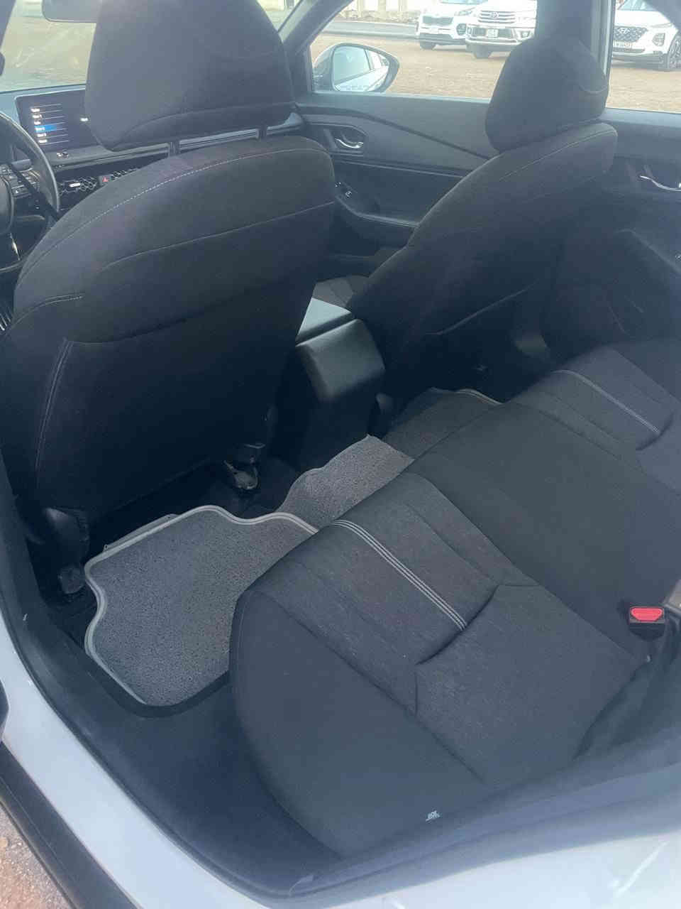 ❤️بسم الله الرحمن الرحيم ❤️
اكورد ٢٠٢٣.       

 فول مواصفات 

حادثها بنيد شطح بدون دواخل ايرباكات

 ماشيه ٥٥ 

سعر ١٩٨قفل 
*********** 
مكان الحبانيه
