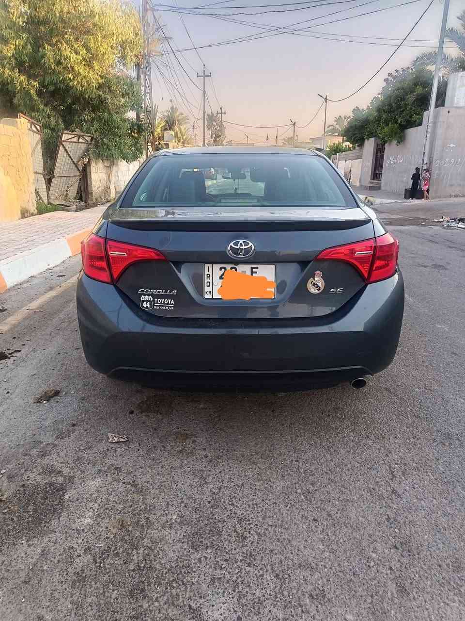 كورلا ٢٠١٩ se  رقم اربيل كلين  ويل كب رادار حجر بيئة كفاله كير محرك صدر دعاميات كبس 
اشاير بالمري  لايت زنون بلادي 
بيه طخة باب السايق بسيط جدا  ماشيه  ١٤٤ الف كيلو ماشي للأستفسار عن السعر الاتصال  ***********
