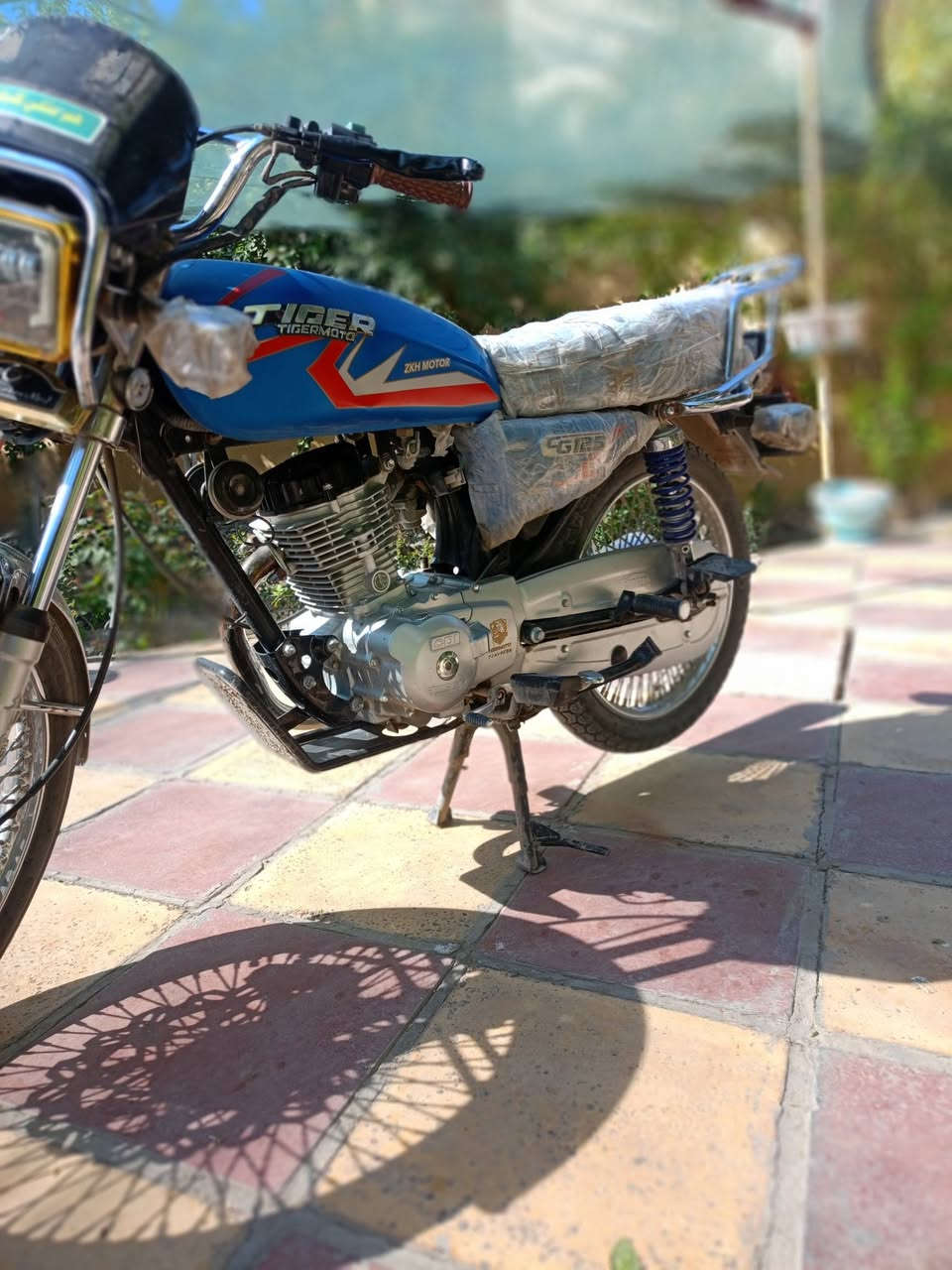 اسلام عليكم دراجة  موديل 25 ، للبيع سعر 700  المكان بابل محاويل  الرقم ***********
