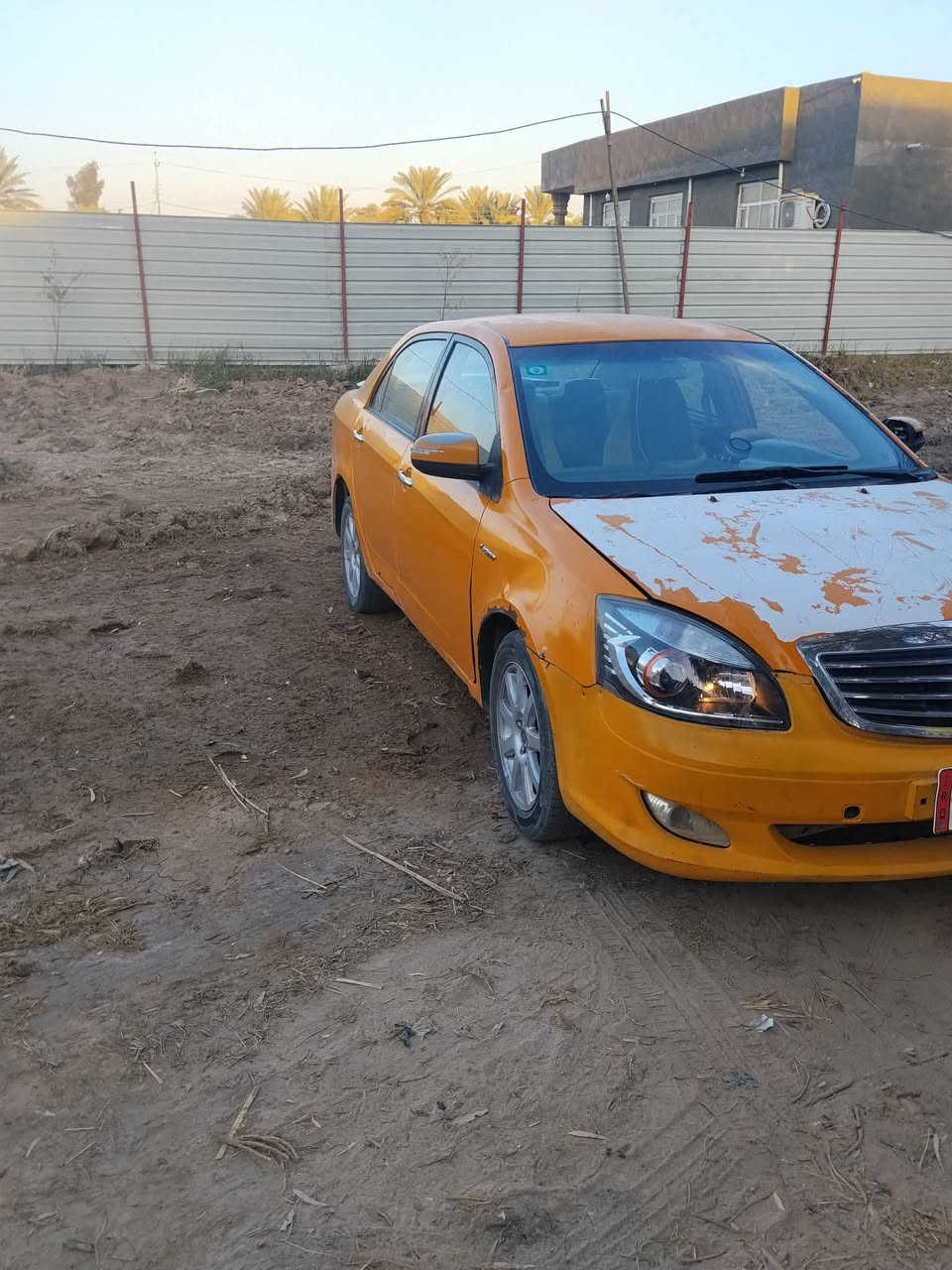 السلام عليكم للبيع او لمراوس جيلي موبل 2012.مكينه لا تنقيص لا تبخير بس بيها جكجكه مال رواجز. كير جديد كلج جديد حداديه زينه كهربائيات كله شغال رقم بغداد دولي.  سنويه ل، 2029 مصفره هيئه وغرامات سعرها 30 وبيها مجال *********** شعدك مراوس نزل مكاني بابل
