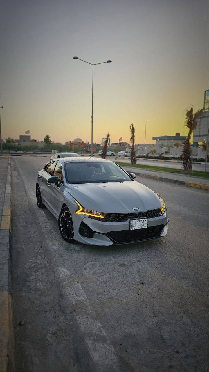 سلام عليكم ورحمة الله 

KIA K5 GT LINE 

محرك 1.6 Turbo 

سيارة فول مواصفات

بانوراما

كشنات جلد

فول LED 

و باقي مواصفات الGT LINE المعروفة

سيارة مكفولة مكينة و تبريد 
كير مبدل جديد

سيارة كاملة بدون اي نواقص 

رقم الشاصي مدرج وي صور السيارة

سعر السيارة 168 ورقة 

ترهم مراوس حسب القناعة 

اي استفسار ثاني *********** متواجد واتساب البصرة, العراق
