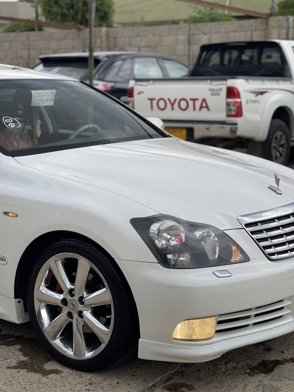 شاهینە 2005 182 بڕاوە بڕاوە بۆفڕۆشتن  سێدوگمەی ناوڕەش جلد و هیتەر و کوشن حەزن و سڵاید و ئاوێنە ئیشارەت و باڵی سەرجام و سندوق  بەنس و پاتری و هایدرۆلیکی گێڕەکە تازە گۆڕاوە  سەیارەکە تێر مەسرەفە بۆیەک دینار مەسرەف مەگەرێ سەیارە مەعرەزنیە هەیکەلی لەساخ جوانترە جاڵ و شوختیشی نیە تاقمێ ویل دینگەی ئیستیلی لۆکەی لەژێرایە گێڕ ومەکینە و تەقەو ڕەقە دەعموو لێدراو کەڤەر گۆڕاو کارەبای هەموو گیانی و دارووبەردی بەشەرت  سەیارەکە لەڕەسمەکان جوانتر نەبوو لەڕووبەڕ و مەسرەفی ڕێت عایدی من 58$مەعمەلە شوێن دەربەندیخان *********** ئەدمین❤️
