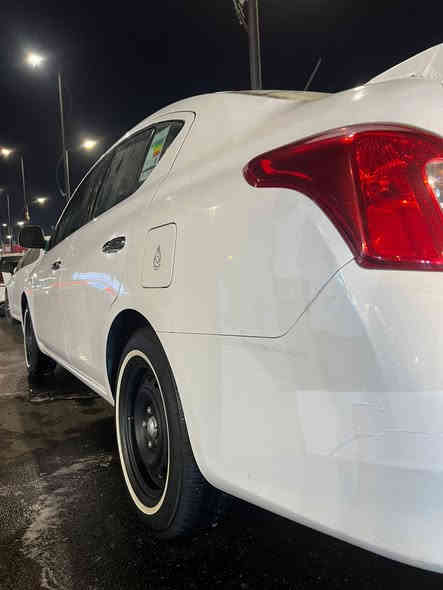 السلام عليكم نيسان سني موديل 2020 رقم اربيل بأسمي بيهة صبغ جاملغين وبنيد بدون دواخل مكان بغداد الشعلة السعر 105
***********
