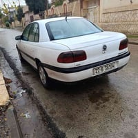 اوميكا بزون للبيع موديل 95 سيارة كلش نظيفة بيها بابين صبغ فقط كير محرك...