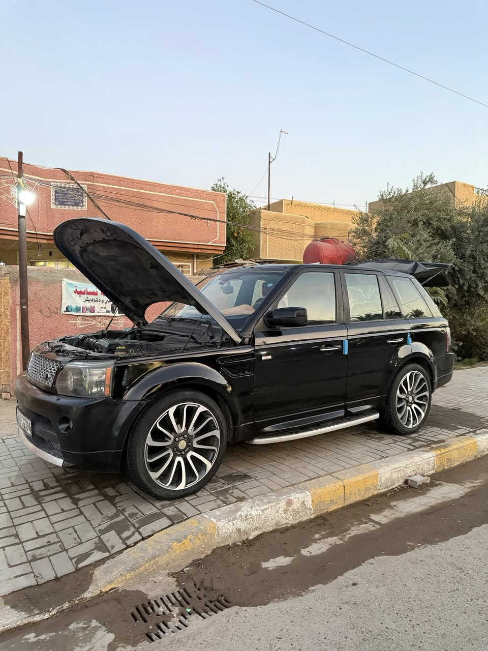 رانج روفر ٢٠٠٧ سبورت محدثة ٢٠١٣ كير ومكينة وكهربائيات وحدادية امامي وخلفي بالشرط رقم سليمانية تحويل مباشر تخم ويل ٢٢ وتخم تاير بيهة مكانات صبغ ابيع حزام السعر ١١٥ مراوس حسب القناعة ***********
