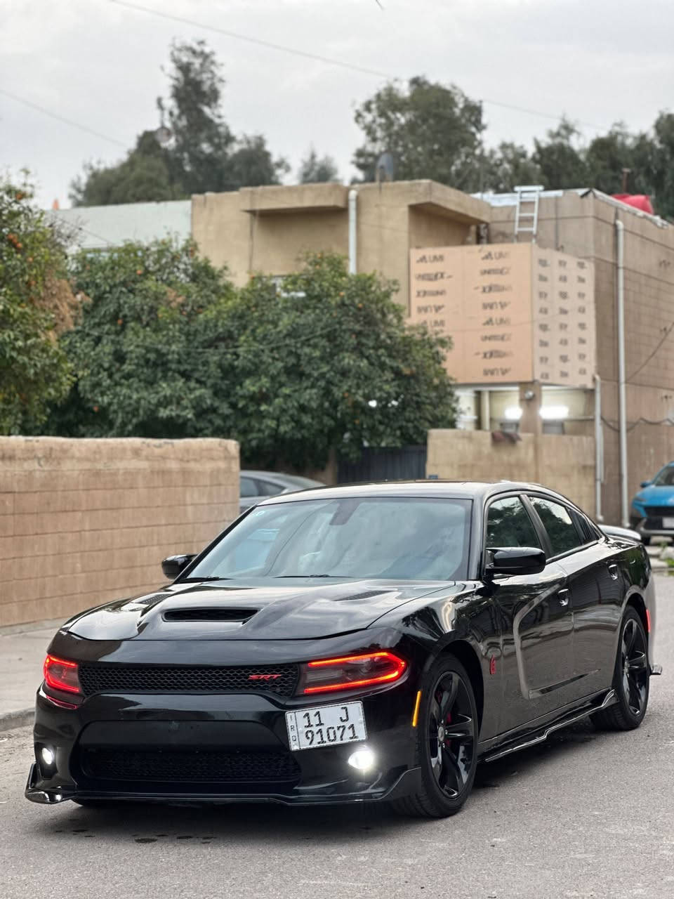 جارجر 2020 SXT تو ويل
رقم بغداد تحويل مباشر
ماشيه 114 الف حقيقي 
حادث جاملغ وبنيد و جاملغ خلفي فقط  و بارد بين البابتين عله گد شبر 
السياره گير مكينه كفاله عامه ممفتوحات 
شادله منضومه غاز + ادامه كامله انسه صرف 
مواصفات 
شاشه كامره 
تحكمات 
حساسات خلفيه 
تحديث بنيد و دعاميات SRT
بچم زنون + لد متغير الالون 
السياره جاهزه مز كلشي دينار متذب عليه 
السعر 180 $ وبيه مجال 
الهاتف *********** 
الهاتف *********** 
العنوان : بغداد
