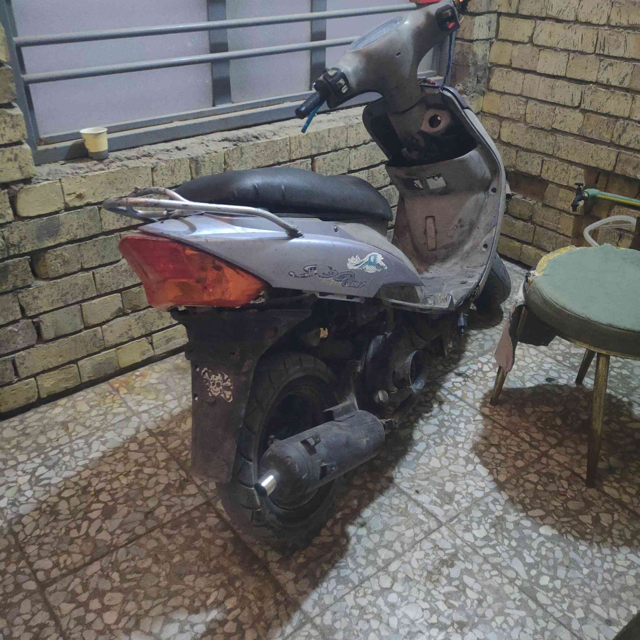 سلام عليكم دراجه ماكس للبيع بيهه نواقص شغاله نكره شراي يتصل وتساب ***********
