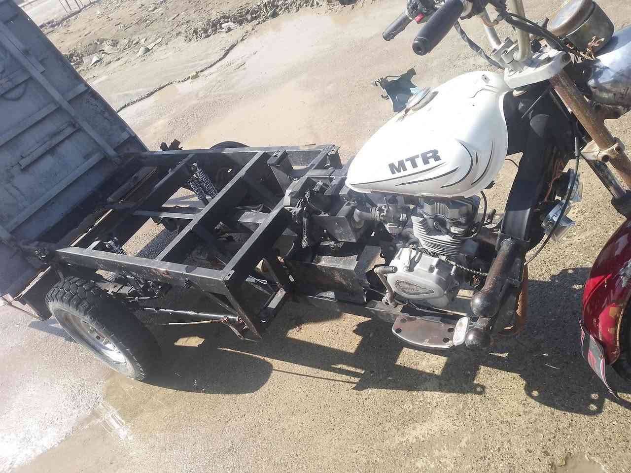 سلام عليكم ستوته ام تيار اكسن  مطير موديل 2008سنويه ورقم جاهز كلهه بدل جديد اتخم تايرات جدد خير من الله مكان ديالى وسعر 800وبيهه مجال رقم ***********
