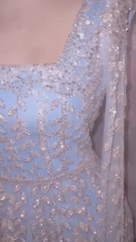 مراحب يااعروسات الجميلات فساتين خليجي كوالتي وجمال وفخامه اي عرووس ببالها اي فستان اكدر اوفره الكم شوف الموديلات المتوفره و شنو من جمال اتمنى تنال أعجابكم ورئيكم يهمني  يوجد توصيل لكافه محافظات العراق 5🚚🚚


**إذا كنت صاحب هذا الإعلان وتريد حذفه لأي سبب، رجاءا أرسل رسالة إلى الدعم الفني**