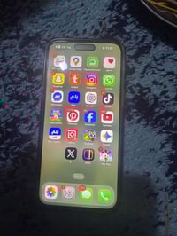 ايفون 📱 15 برو ماكس دبل sim للبيع او مراوس بs25 الجهاز شوفة عينك نضافة...