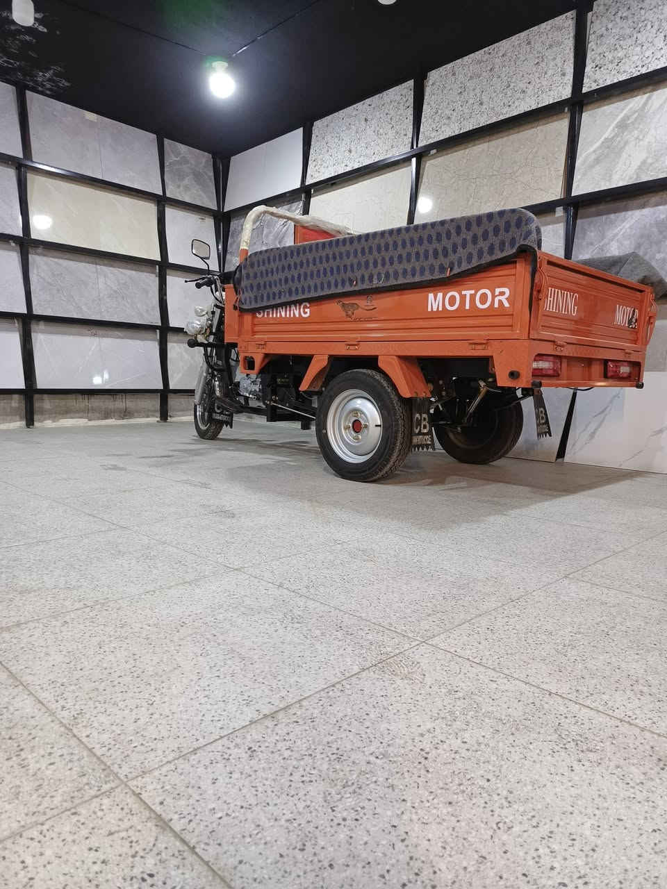 سلام عليكم ستوته موديل 25 أوراق أصولي مكان ديالى شهربان الاستفسار مراسله واتساب رقم  الهاتف ***********
