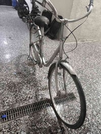 للبيع السعر خاص  رقمي 07836184885