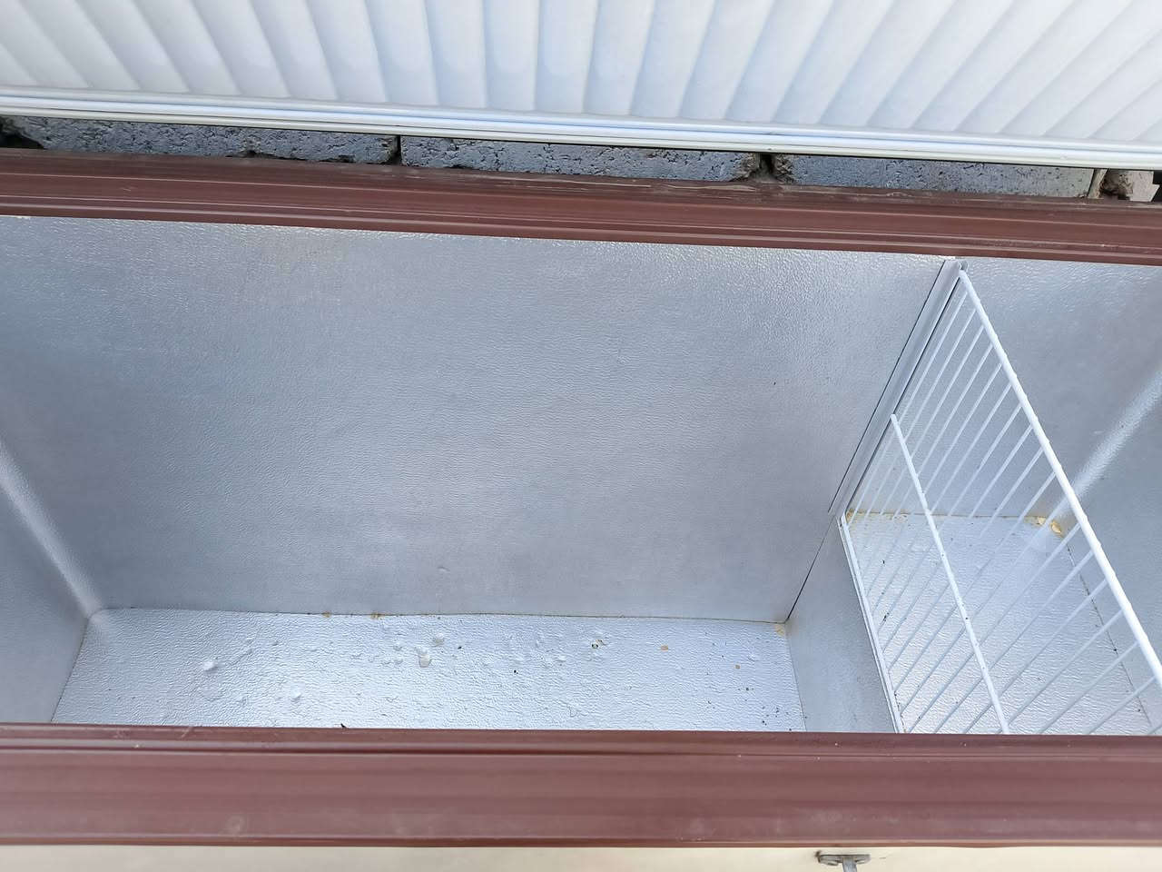 مجمده كونكرد ١٦ قدم ماطور وغاز شركه ٣٧٥ وبيهه مجال مكاني بل شيخ حمد طريق زملت حمدي مقابل وكيل عادل عبوو توجد خدمة توصيل ***********
