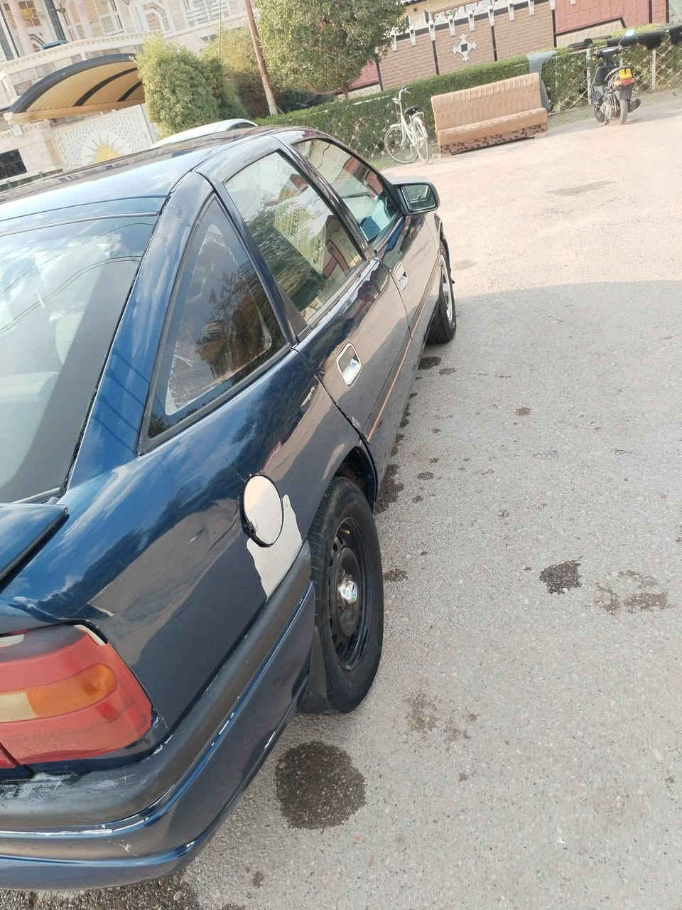 اوبل فكترا
موديل 92
رقم ديالى انكليزي
صدر جديد امامي خلفي
سنويه لل29
تحويل ثاني يوم
كهربائيات شغاله 
مصبوغه للجماليه عام
تخم تاير
مشروع وطني
مكينه حاويه حجم 16 دوش
سياره جاهزه من كلشي
لا خياس ولا سمكره
30وبيها مجال قليل(المو شراي لا يكسر بيها) 
ديالى المقداديه
***********
