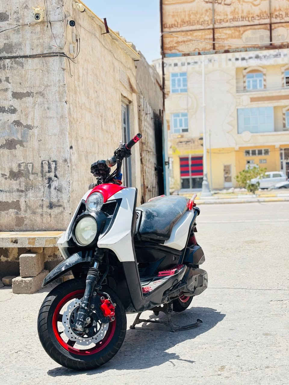 سكنس جبلي مفتوحه للبيع من الزيتون نضيفه السعر ٦٥٠ وبيها مجال مستعجل عليها *********** ناصريه مركز
