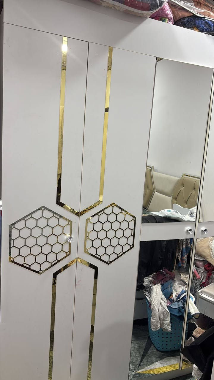 غراض للبيع


**إذا كنت صاحب هذا الإعلان وتريد حذفه لأي سبب، رجاءا أرسل رسالة إلى الدعم الفني**