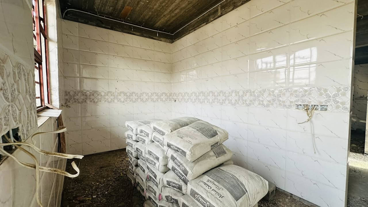 #عروض_مكتب_دعاء_الخير_للعقارات 🏡

للبيع بيت تسليم مفتاح  

بحي الملايين الثانية

قرب مدرسة غصن الزيتون

مساحة 100 متر ركن

واحهة 9 متر 

غرفة وهول وستقبال وبيتونه 

سعر 47 مليون ومجال شي بسيط 

// للأستفسار  مراجعة المكتب  او

الاتصال 📞
***********
***********
***********

***********
