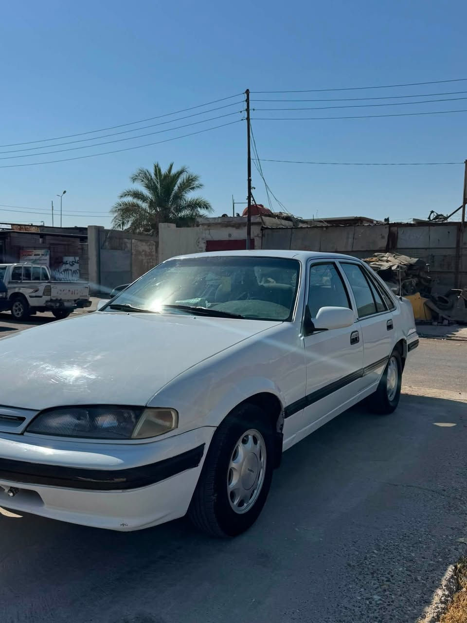 سلام عليكم سيارة برنس للبيع 
موديل  ٩٥
سياره بأسمي 
كلشي كاملً تبريد شغال 
سياره بس بيه خيط تبخير
 بقيه كامله 
مصبوغه حزام فرن بدون قماره كهربائيات كله شغال من سنتر لوك من كلشي 
عنوان ديالى بلدروز 
سعرً ٣٥ بيه مجال ان شاءالله خاص ما موجود فقط اتصال 
‏***********
