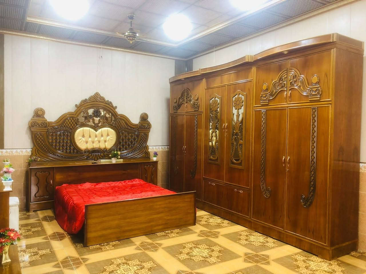 🌹 غرفة نوم للبيع صاج عراقي داخل خارج نظافة الغرفة 100 /100 خشب درجة أولى تجي وتشوف بعينك السعر 875 وبيها مجال العنوان قضاء الرمانة البوعبيد قرب أسواق احمد العذيه للاتصال *********** 🌹
