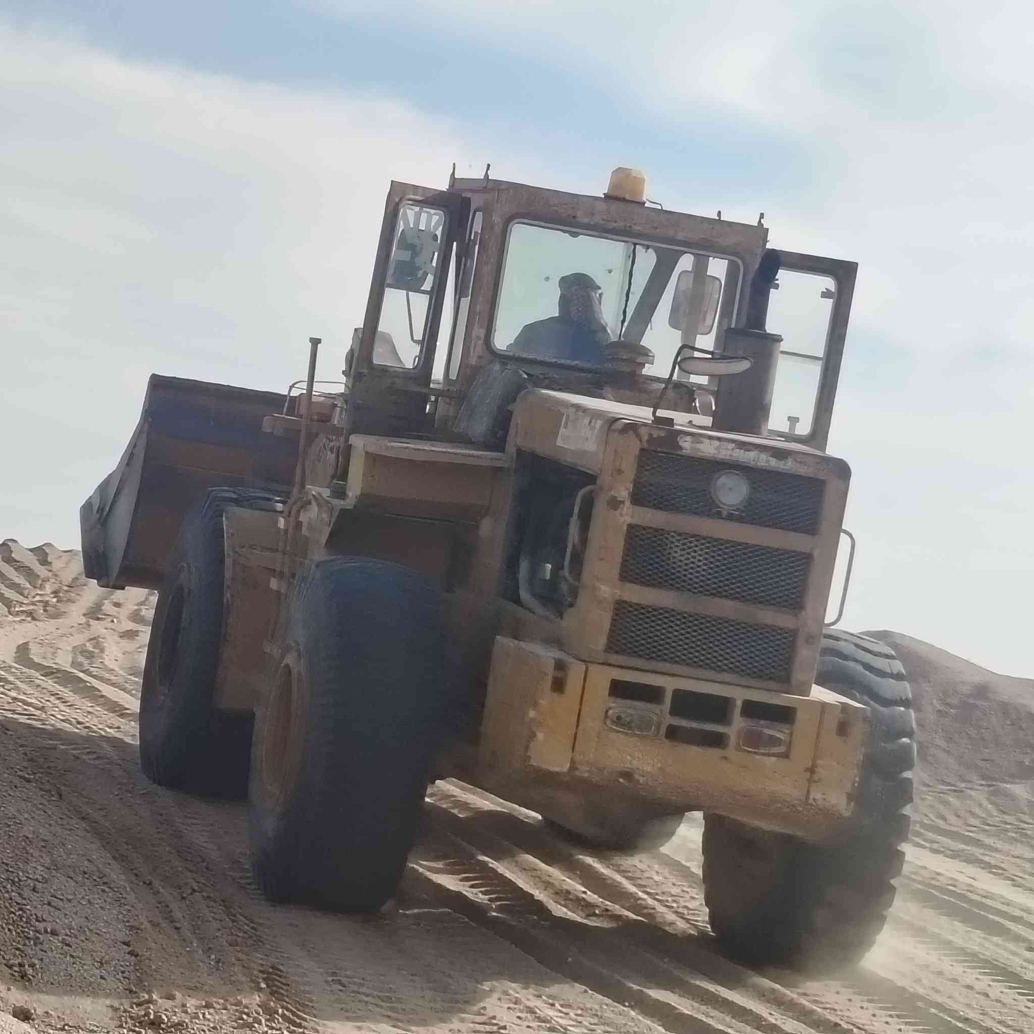 السلام عليكم شفل للبيع 85 موديل 86 محسن كير بلادي محرك مجفت نضيف جاهز للعمل استفسار اتصل على الرقم.    ***********
