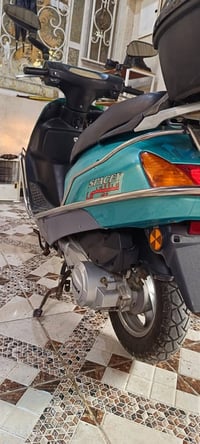 دراجه سبيسي جاهزه من كلشي للبيع سعر 600 وبيه مجال تواصل 07811578477