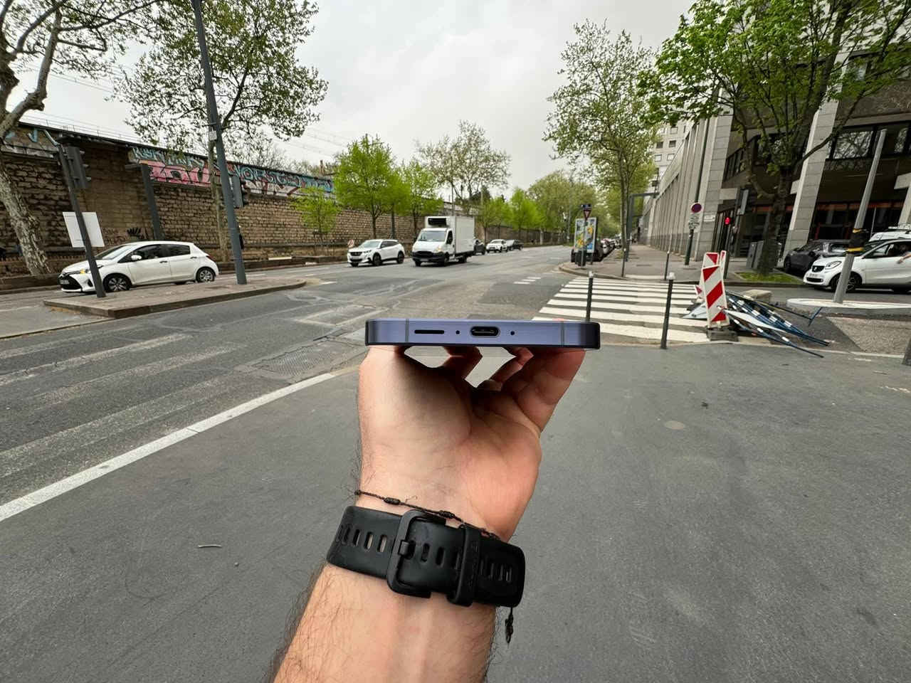 سامسونك a55 للبيع ذاكره 256 الجهاز نظيف ومكفول من كلشي السعر 300وبيه مجال
المكان بغداد الطوبجي 

***********
