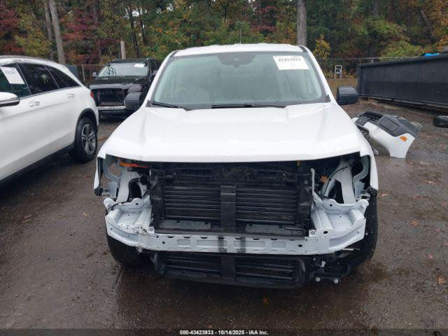 مافرك هايبرد موديل 24 XLT حادث فقط دعاميه مابيها شي تعتبر اكلين شغاله ماشيه السعر واصل بغداد بسم المشتري 185 مدفوع گمرك وضريبه السياره حاليا بشركه الناقل الفضي ابو علي منطقه الحره 18شمال. السياره ماتكلف تصليح احتمال 4ورقات شرط كلها سلميه راديترات شواصي  الإتصال ***********
