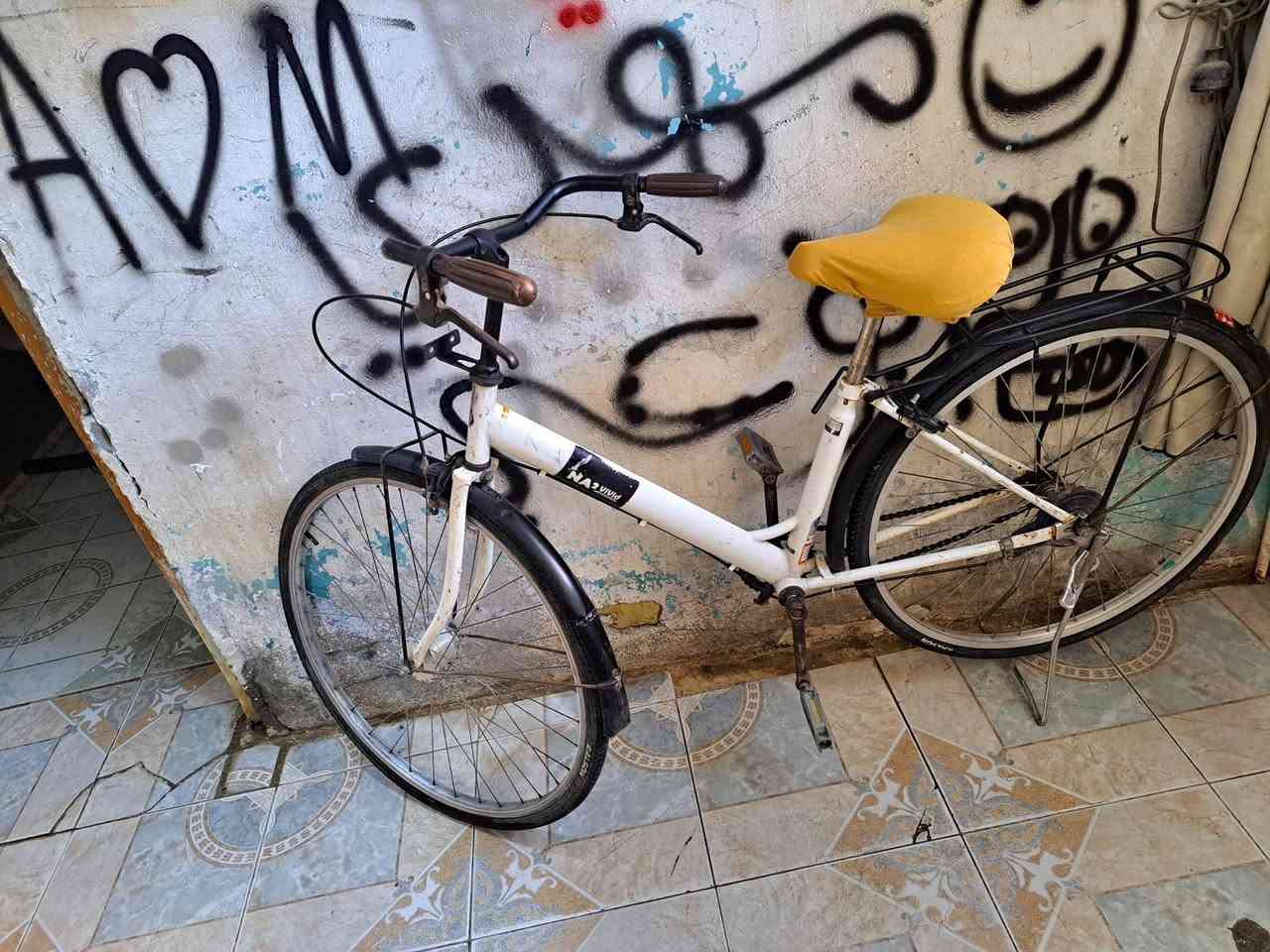 بايسكل بناتي ياباني نظيف حجم ٢٧ السعر ٧٥ نظيف 👌


**إذا كنت صاحب هذا الإعلان وتريد حذفه لأي سبب، رجاءا أرسل رسالة إلى الدعم الفني**