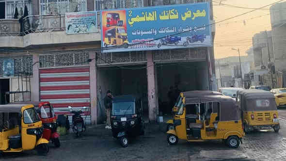 تم بعون الله افتتاح معرض الهاشمي 2 عنوان بغداد مدينه الصدر حي الكًفوفه مقابيل مخازن كسر و عطش تم بعون اللة وصول وجبة جديدة من التكتك🇹🇷✈️
معرض تكاتك الهاشمي لبيع وشراء كافة التكاتك 
المستعمل والجديد وبكافة الموديلات والألوان 💯
وبأسعار مناسبة جدآ💁

العنوان بغداد مدينة الصدر الدسيم🛺
 رقم الهاتف. ...  📲 ***********

للعلم ان كل التكاتك .....شركة (((المصطفى)))✍️💯✈️ ملاحضه جميع تكاتك رقم
