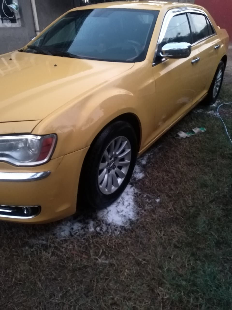 سلام عليكم اوباما تكسي مرمزه بسمنه ١٤ مكينة 3600 كير خير من الله تخم تاير تبريد باتري جديد سونار مرفق بالصور خطها كوت بغداد رقم بغداد هذا رقمي *********** العنوان بغداد السعر ١٤٠ وبيه مجال
