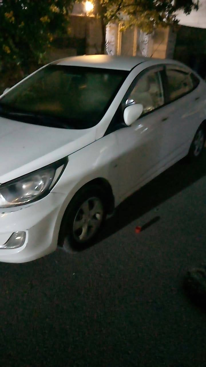 السلام عليكم اخوان
اكسنت موديل ٢٠١٣ خليجي ماشية ١٠٧ مال بيت كير محرك صدر جديد منظومة تبريد جديده صور السونار مرفقة محرك ١٦٠٠ دوش رقم جديد مكانها السيدية سعر ٩٦ وبيها مجال
رقم التلفون ***********
