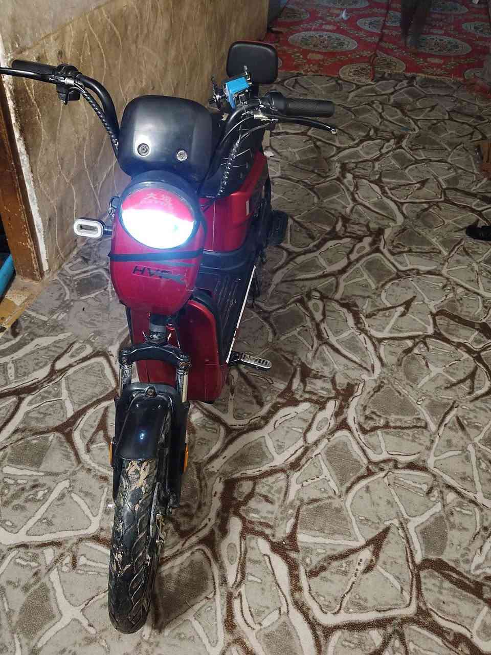 السلام عليكم  دراجه شحن للبيع
5 بطاريات 
نضيفه 
بيها بس كفر امامي مكسور شويه فقط  بس مايأثر عادي 
السعر 340.وبيها مجال


**إذا كنت صاحب هذا الإعلان وتريد حذفه لأي سبب، رجاءا أرسل رسالة إلى الدعم الفني**