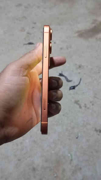 سلام عليكم متاح ايفون Xr محدث ايفون ١٧ برو ماكس جهاز مكفول من اي تصليح او تبديل ذاكره ٦٤ بطاريه ٧٨ شحن فول ولا بي صرف وجهاز كله بلادي فقط بي هذه سواد بشاشه فوك  مكاني بابل الطهمازيه س ١٦٠ وبي مجال بسيط
***********
