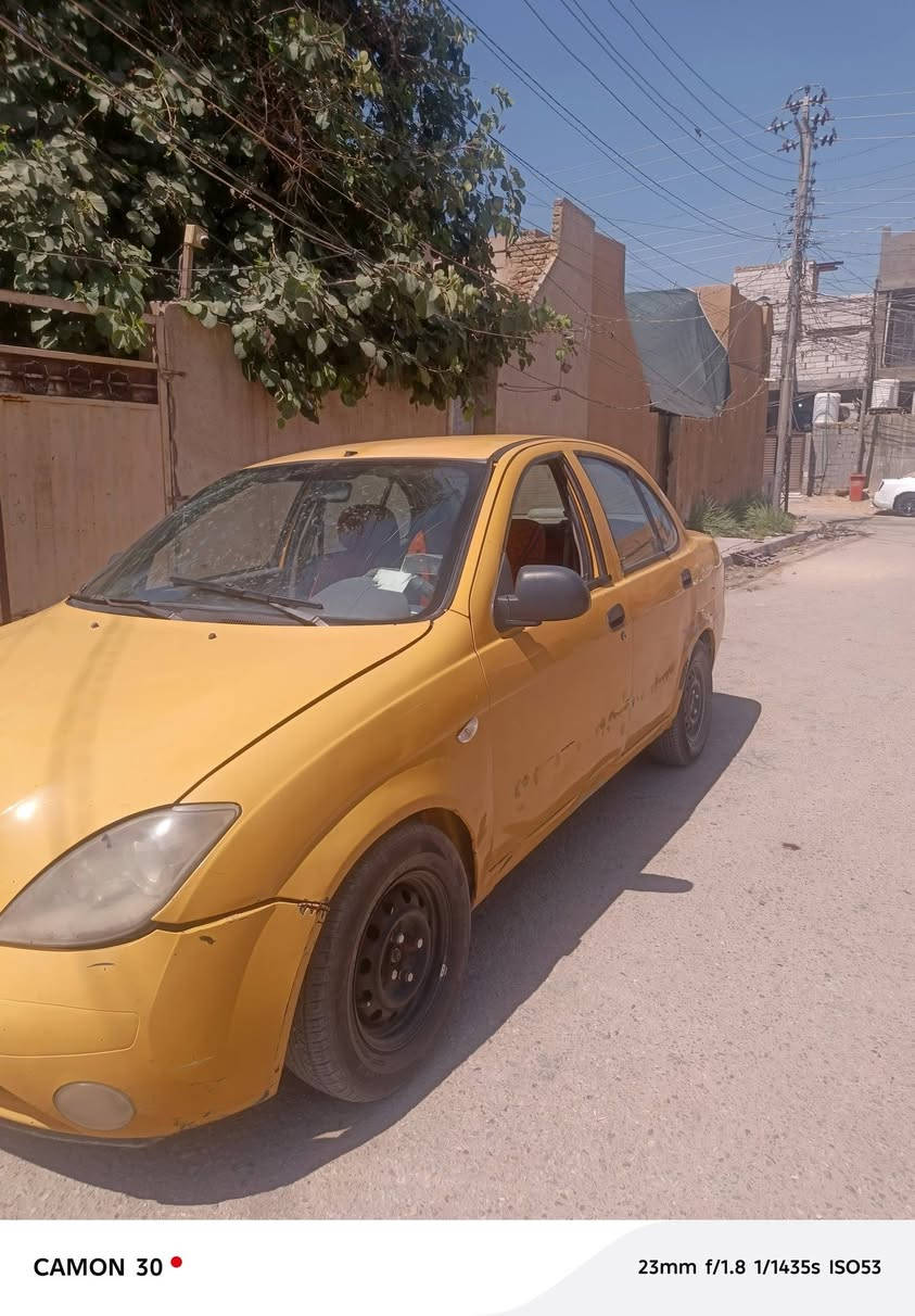 سلام عليكم سيارة طيبة البيع رقم عربي هيئة مصفرة مابيهة اي نقص السيارة مجفتة مرة وحدة اي تنقيص ماكو سيارة كبل الشارع السعر 32وبيهة مجال الستفسار اكثر تصل ***********
