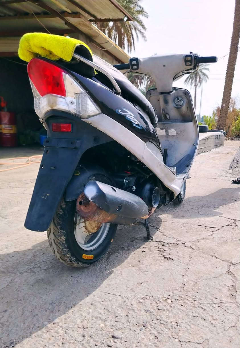 سلام عليكم للبيع ماكس منغولي بلادي بلادي بحالت لوكله شلعه ومعدل خير من لله دراجه شوف عينك نضافته سولف 
بداعت امك اذا مو شراي لتراسل 
مكاني حله ناحيه نيل سعر خاص


**إذا كنت صاحب هذا الإعلان وتريد حذفه لأي سبب، رجاءا أرسل رسالة إلى الدعم الفني**