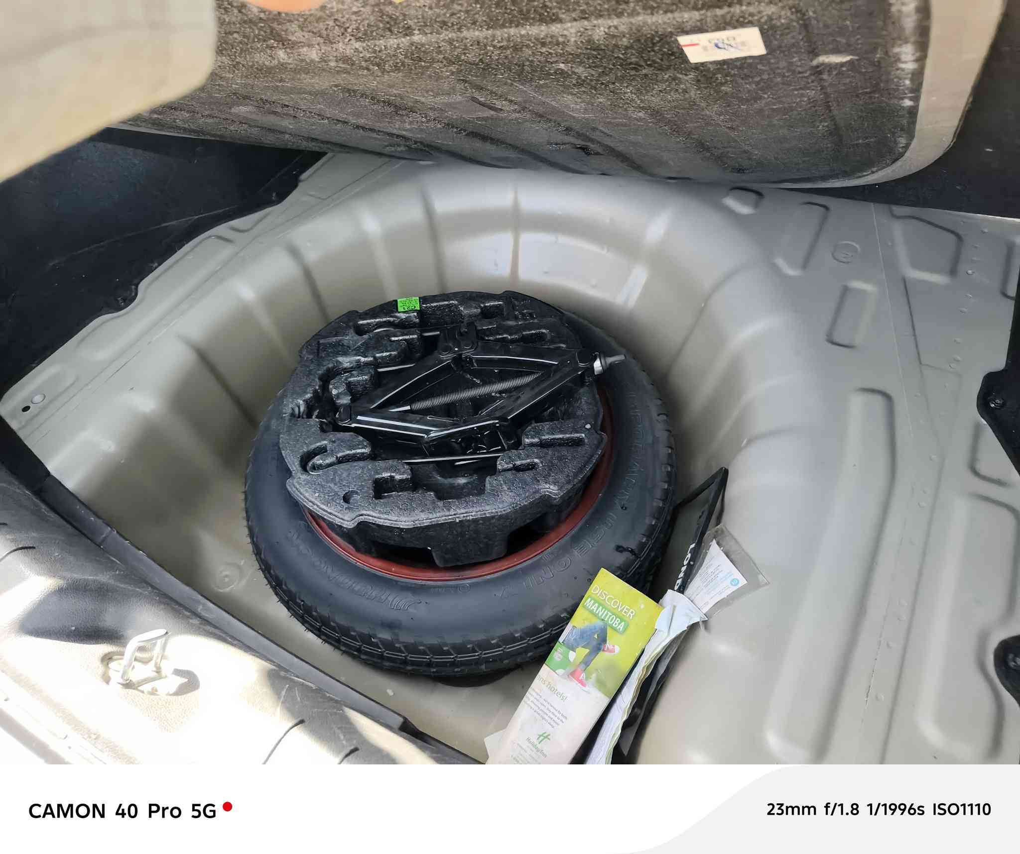 اللهم صل على محمد وال محمد 
انترا موديل ٢٠٢٠
وارد كندي . حادث خفيف بدون ايرباك 
السياره ستخدام شخصي بانزين محسن  ماشيه ٥٣ الف 
نظيفه وجاهزه تبريد حداديه كلش جاهزه 
باقي فتره قليله وتداور 
السعر ١٤٥ وبيه مجال 
العنوان. ذي قار سوق الشيوخ 
***********
***********
