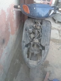 دراجه عصفوريه للبيع شغاله ابيع كوم حديد ب70 الف  بغداد مدينة الصدر 077...