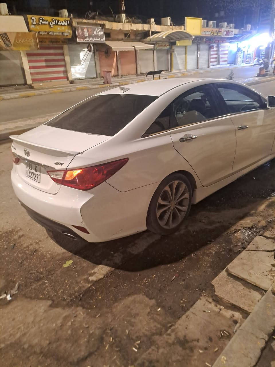سوناتا ٢٠١٤ نص فول أمريكي 
بصمه 

تحكم ستيرن 

اشاير بالمري 

محرك الفين تيربو اقتصاديه وسريعة 

٩٥ ورقه وبيه مجال قليل 

للإستفسار 

***********

مكان السياره بابل / المسيب
