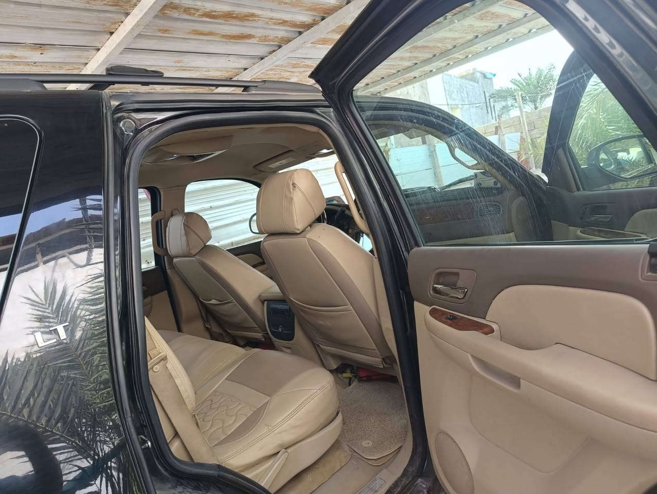 سلام عليكم ورحمه الله وبركاته
من رخصت الادمن 
تاهو موديل 9 
الون اسود السياره خليجي 
السياره جاملقات امامي وبنيد صبغ 
الباقي كفاله  
رقم اربيل نكليزي  راعيه بصره تحولي وكاله حضر 
السياره غاز بانزين 
تخم تاير حداده نعمه 
كير مكينه نعمه        ترايك اربيل 
السعر 185
بيع فقط 
*********** البصرة, العراق
