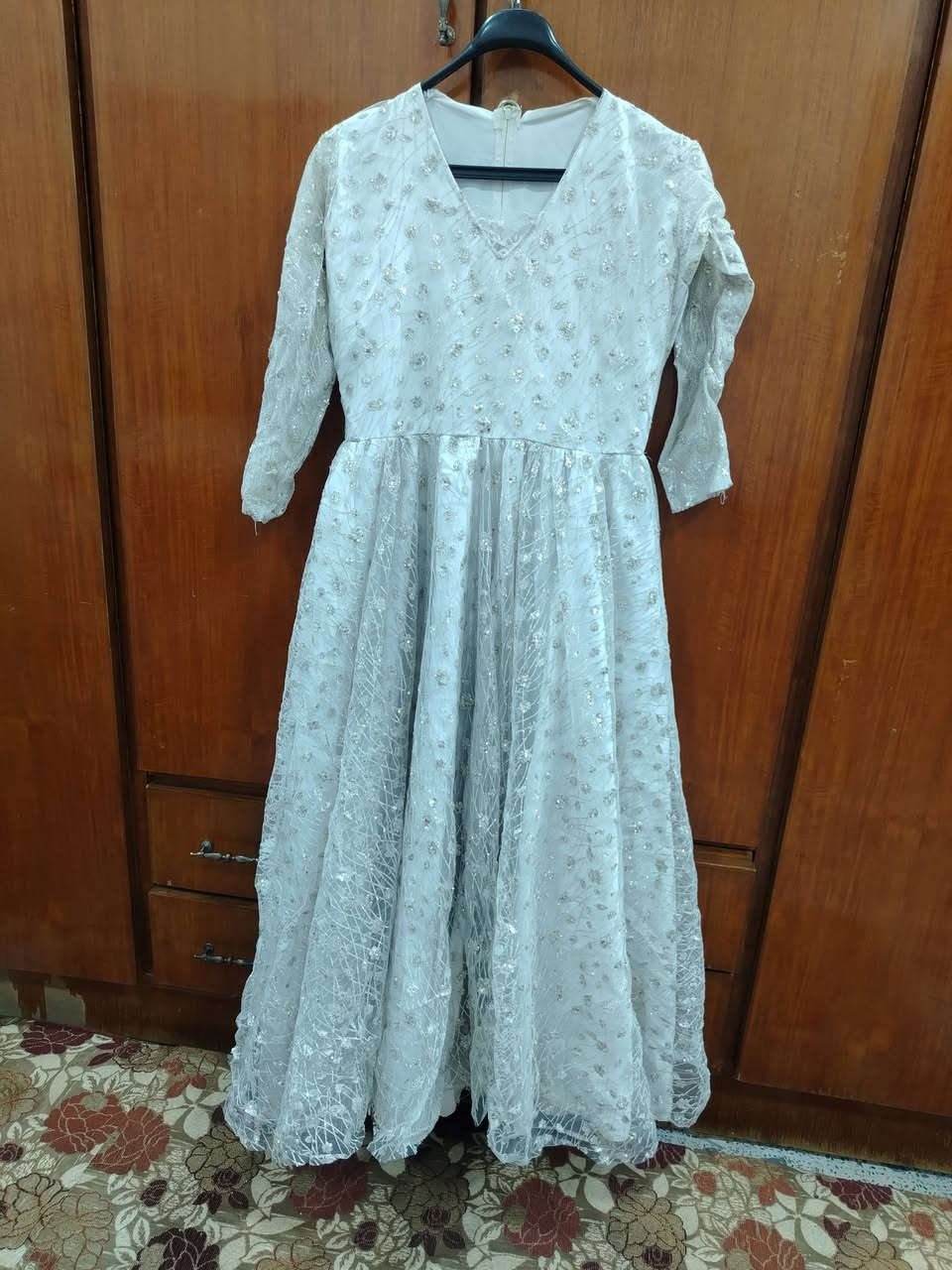 فساتين للبيع تواصل على خاص


**إذا كنت صاحب هذا الإعلان وتريد حذفه لأي سبب، رجاءا أرسل رسالة إلى الدعم الفني**