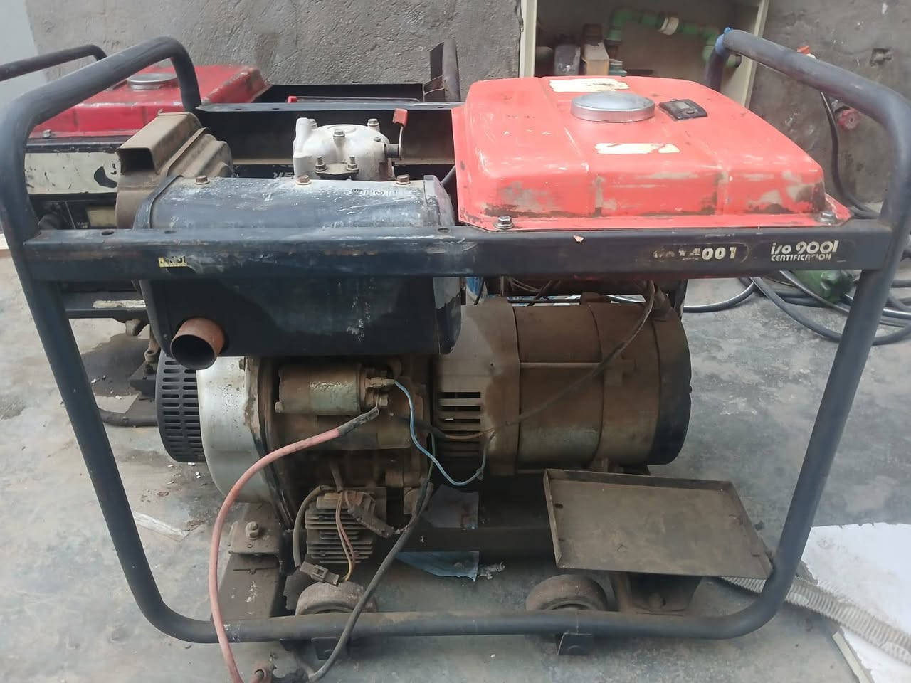 السلآم عليكم من رخصت الادمن  مولدات للبيع شغالات عل فحص  كاما وبانزين العنوان بغداد المعامل الباوية الاستفسار  ***********
