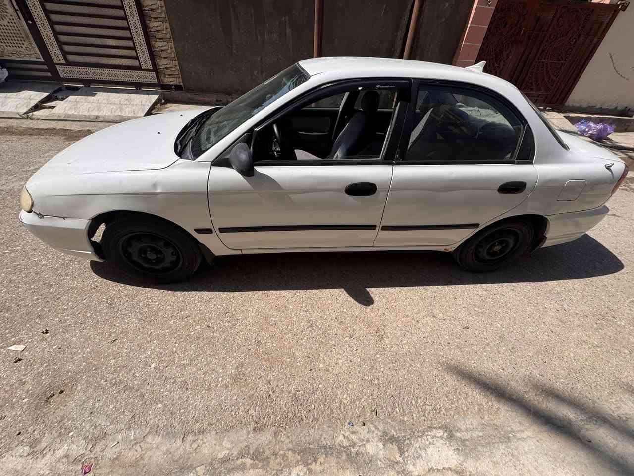 كيا سبكترا موديل ٢٠٠٣ كير عادي للبيع كامل تبريد شغال سعرها ٤٥ وبيها مجال رقم وسنويه جديدات باسمي  ***********
