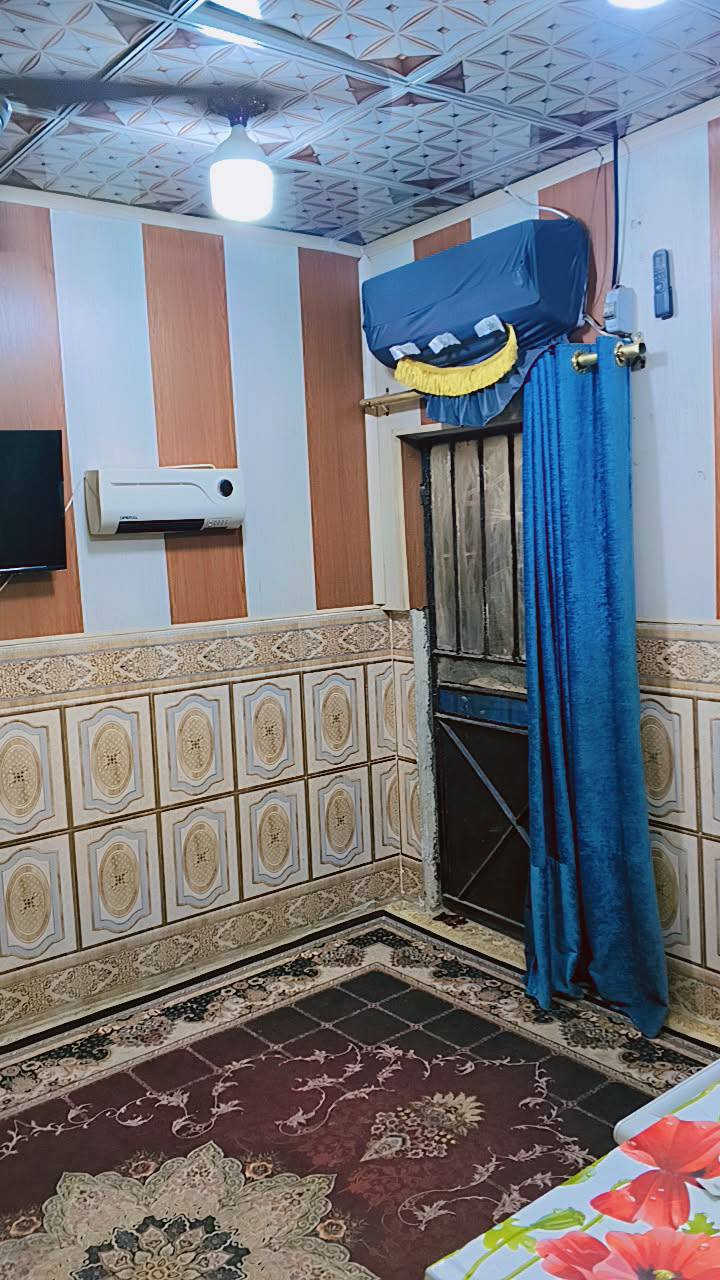 سلام عليكم للبيع بيت 50متر شارع مطار جديد وره بانزين خانه ريبال عمود 10وطب بلفرع 200متر عن شارع لعام بيت جديد كله سراميك وتغليف وكاشي بيت كلشي ماعايز نضيف غرفه وصاله ومطبخ ومكشوفه وحمامات خارجيه سعر 19بي مجال للاستفسار علرقم ***********
